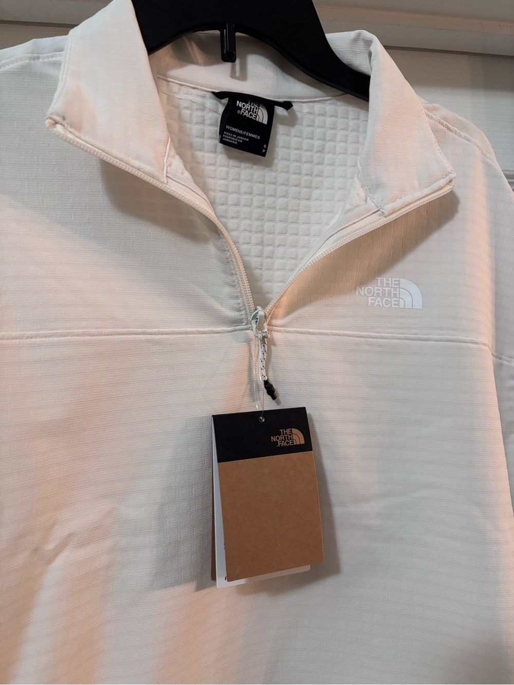The North Face Tekware Women's Cream Jacket - Picture 2 of 10